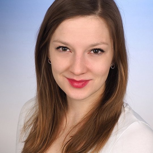 Clara Steppert, Pädagogische Mitarbeiterin - Kultur, Sprachen, Gesellschaft - Regionalgruppe Süd